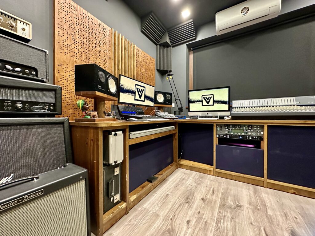 Univibe Recording Studio · Photo 5